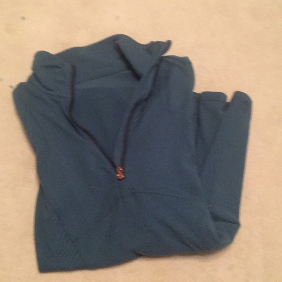 Lululemon Sports Cover-up - Picture 3 of 4